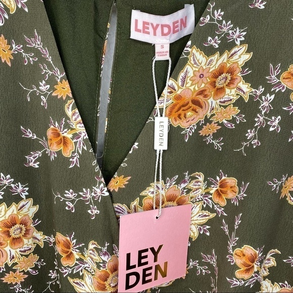 Leyden Floral Printed Jumpsuit Size S - Picture 6 of 7